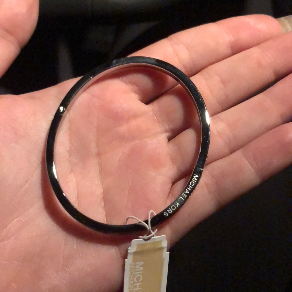 Michael Kors Bracelet - Picture 2 of 4